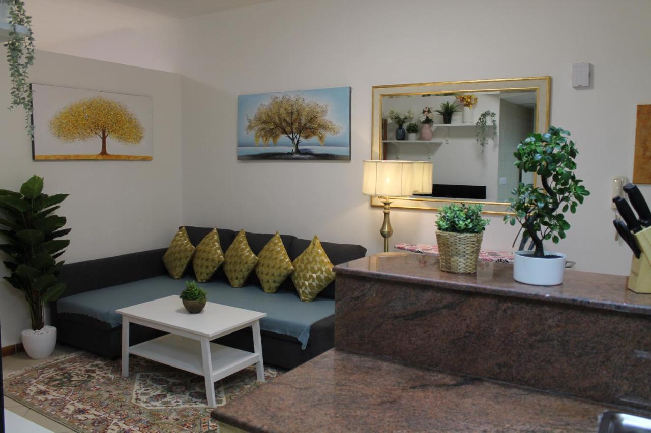 Newly Furnished Cozy 1 Bedroom Apartment Close To Jbr Beach And Metro Dubai Exteriör bild