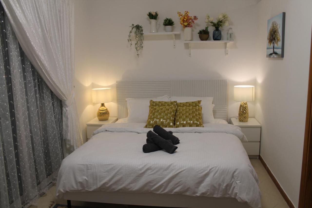Newly Furnished Cozy 1 Bedroom Apartment Close To Jbr Beach And Metro Dubai Exteriör bild