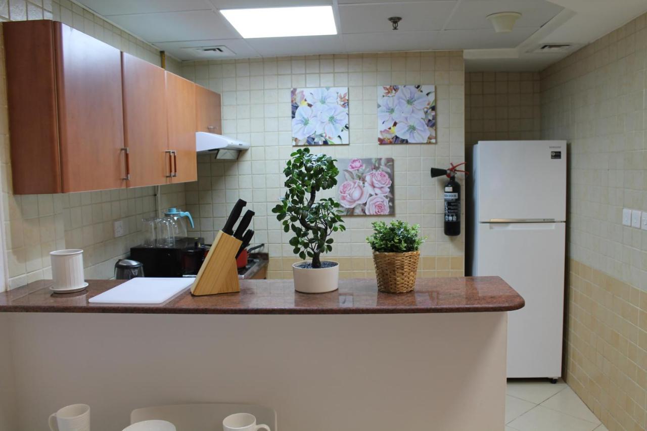 Newly Furnished Cozy 1 Bedroom Apartment Close To Jbr Beach And Metro Dubai Exteriör bild
