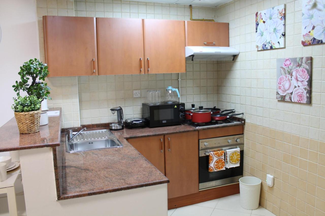 Newly Furnished Cozy 1 Bedroom Apartment Close To Jbr Beach And Metro Dubai Exteriör bild