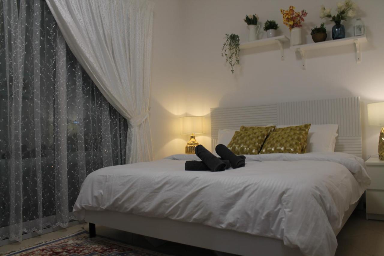 Newly Furnished Cozy 1 Bedroom Apartment Close To Jbr Beach And Metro Dubai Exteriör bild