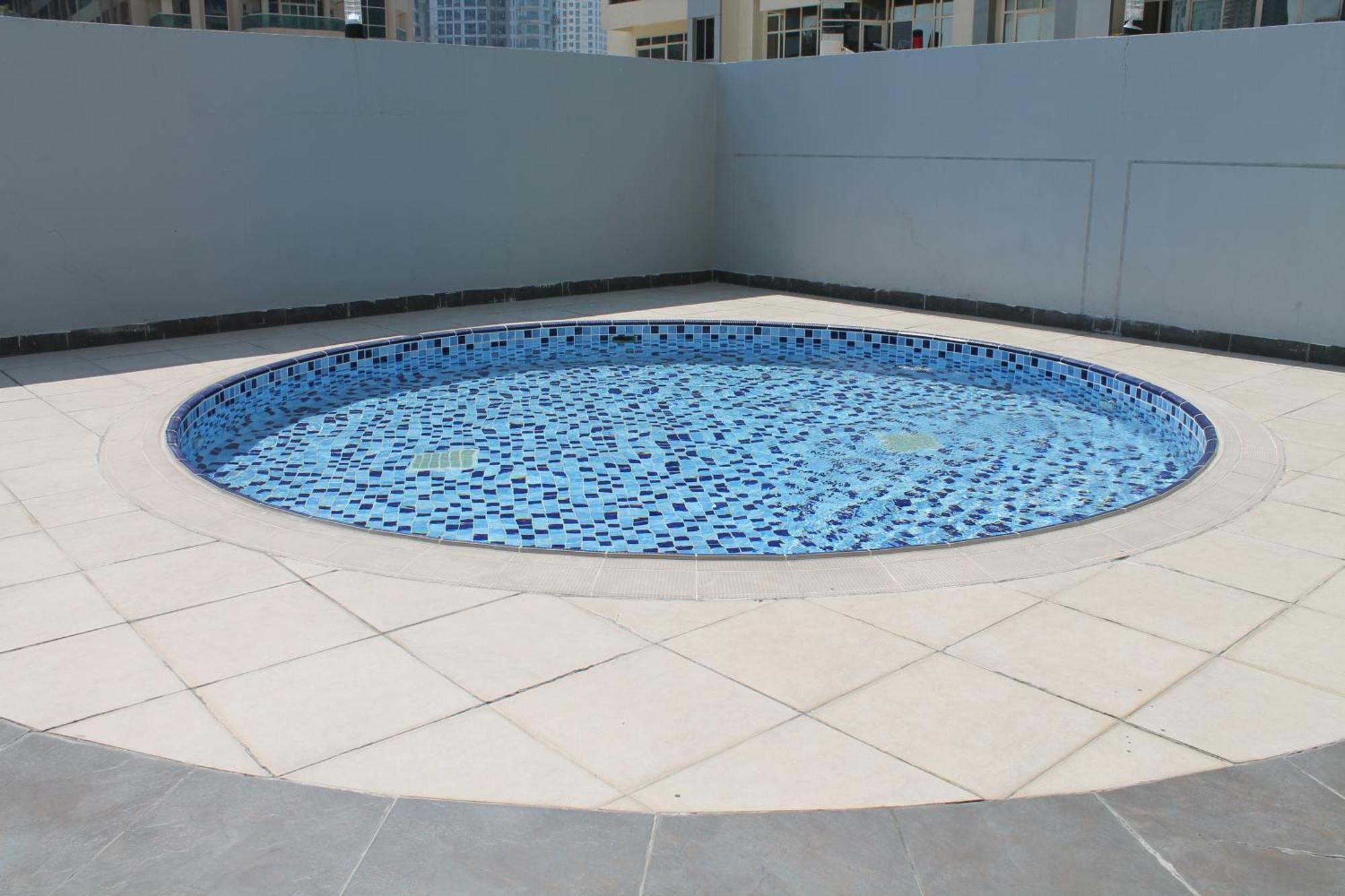 Newly Furnished Cozy 1 Bedroom Apartment Close To Jbr Beach And Metro Dubai Exteriör bild